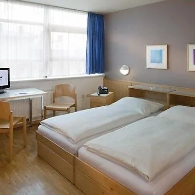 ***  Allyouneed Hotel Salzburgo Austria