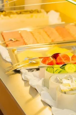 Allyouneed Hotel Salzburg 3*,  Austria