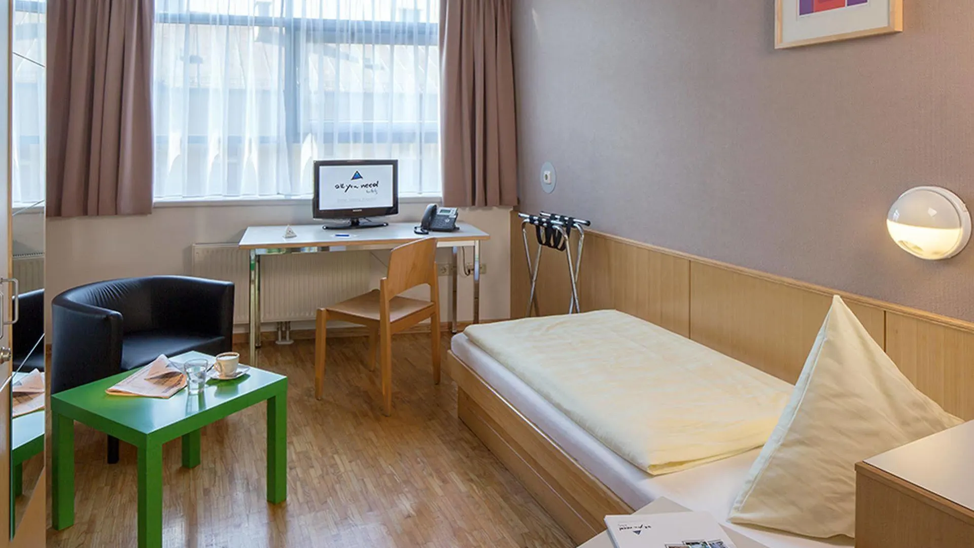 Allyouneed Hotel Salzburg 3*,
